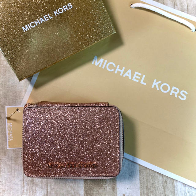 Michael Kors(マイケルコース)の新品 マイケルコース ローズゴールド ピンク ピルケース ジュエリーボックス レディースのファッション小物(ポーチ)の商品写真