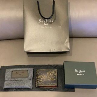 ベルルッティ(Berluti)のグレート様 専用 ベルルッティ Assao アッサオ マネークリップ(マネークリップ)