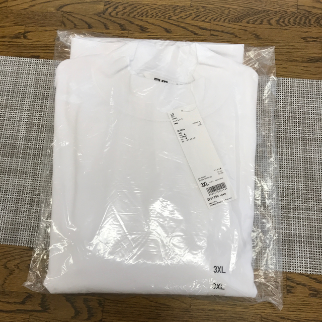 UNIQLO(ユニクロ)の送料込 UNIQLO モックネックT 3XL レディースのトップス(Tシャツ(長袖/七分))の商品写真