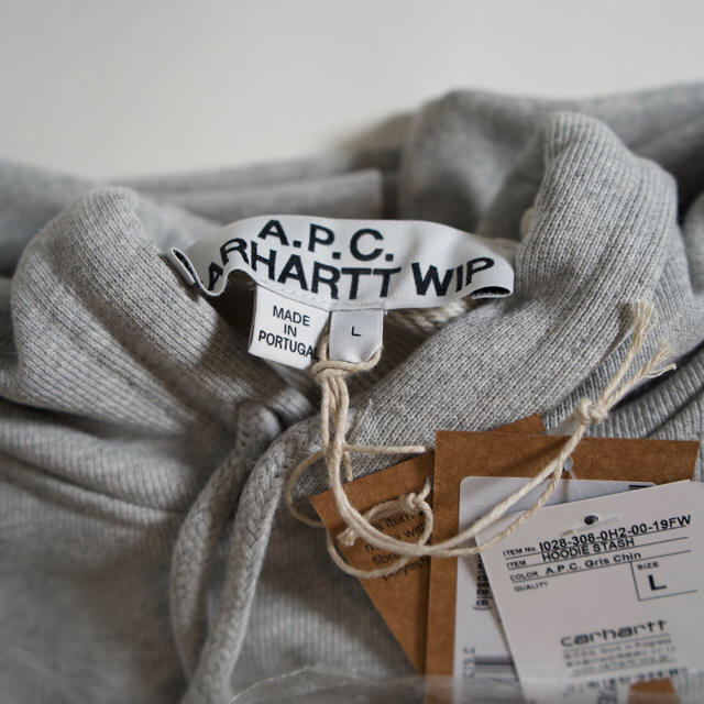 【新品未使用】carhartt×a.p.c. パーカー