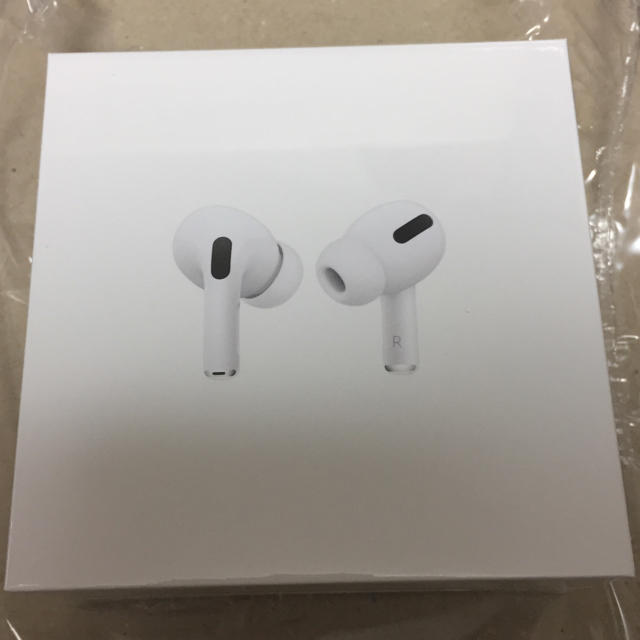 Apple(アップル)の新品 正規品 apple airpods pro エアーポッズ プロ スマホ/家電/カメラのオーディオ機器(ヘッドフォン/イヤフォン)の商品写真