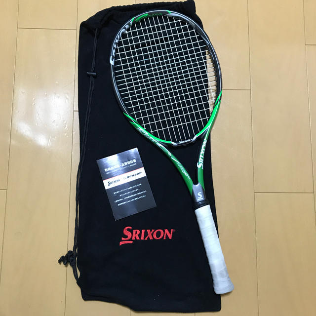 Srixon(スリクソン)の【値下げしました】SRIXON REVO CV3.0F tour グリップ2 スポーツ/アウトドアのテニス(ラケット)の商品写真