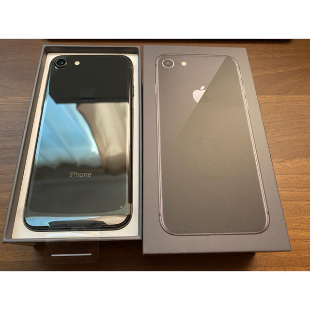 iPhone8☆64GB シルバー SIMフリー