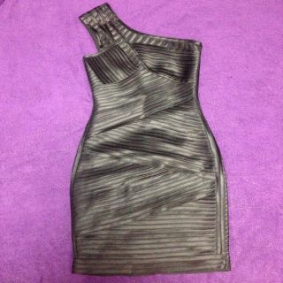 ビーシービージーマックスアズリア(BCBGMAXAZRIA)のBandage dress(ミニワンピース)