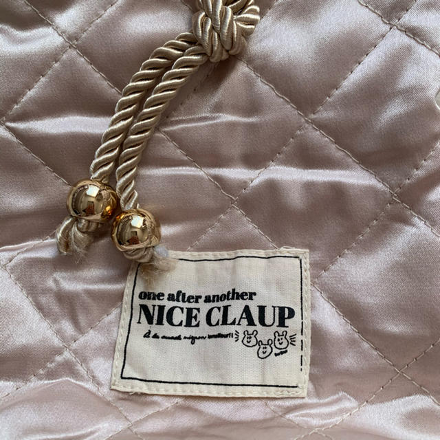 NICE CLAUP(ナイスクラップ)のナイスクラップ ❤︎ 巾着　ショルダーバッグ レディースのバッグ(ショルダーバッグ)の商品写真