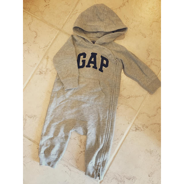 babyGAP(ベビーギャップ)のbaby gap  フード付きカバーオール キッズ/ベビー/マタニティのベビー服(~85cm)(カバーオール)の商品写真
