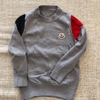 美品　モンクレール　キッズセーター　10A/140cm 黒×白\n　MONCLER