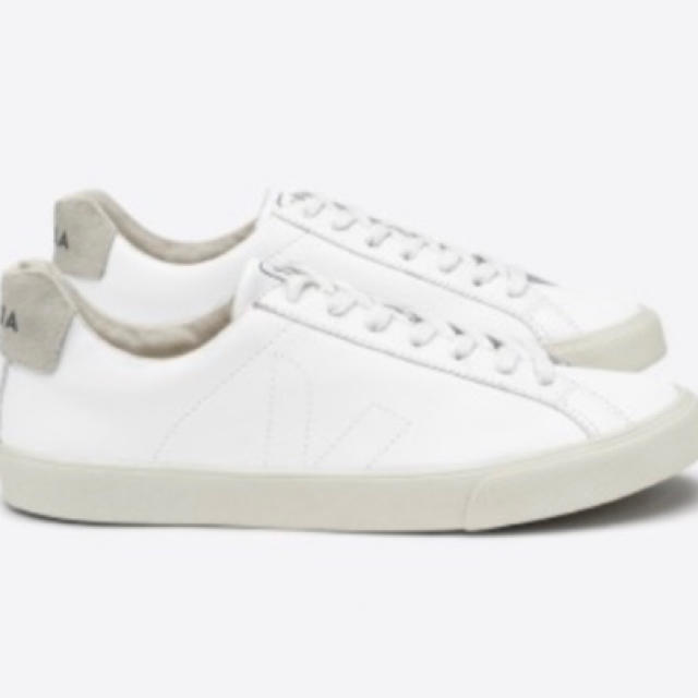 【新品／未使用23cm】VEJA ESPLAR LEATHER WHITE レディースの靴/シューズ(スニーカー)の商品写真