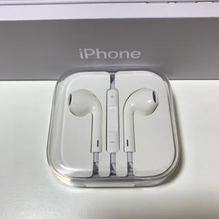 アップル(Apple)のイヤホン(ヘッドフォン/イヤフォン)