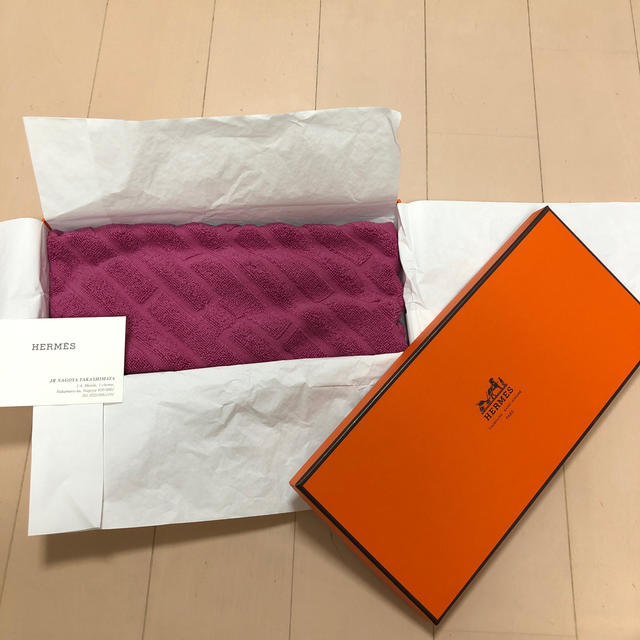 Hermes(エルメス)のエルメス  タオル　新品　 レディースのファッション小物(ハンカチ)の商品写真