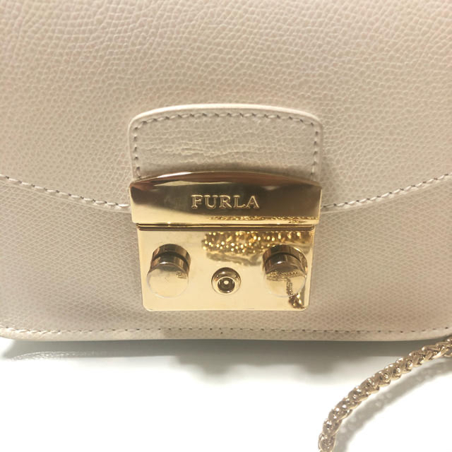 フルラ  FURLA メトロポリス