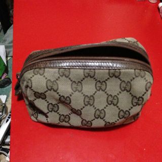 グッチ(GUCCI)のGUCCIポーチ(ポーチ)