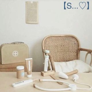 イケア(IKEA)の北欧　木製おもちゃ　お医者さんセット　ナチュラル(知育玩具)