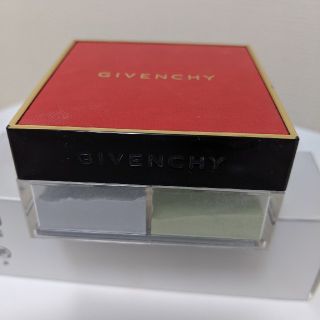 ジバンシィ(GIVENCHY)のGIVENCHY ルースパウダー プリズムリーブル(フェイスパウダー)