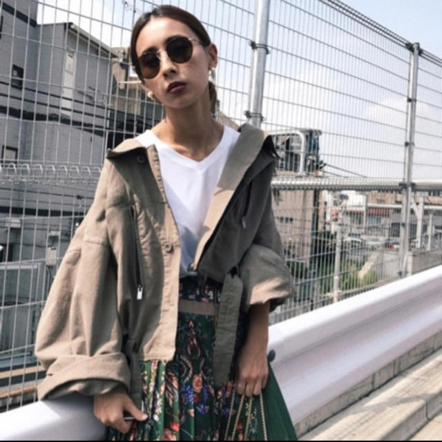 Ameri VINTAGE(アメリヴィンテージ)のAmeri GRAFFITI MILITARY JACKET  レディースのジャケット/アウター(ミリタリージャケット)の商品写真