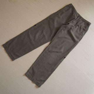 カーゴ パンツ カーキ　リネン 麻 ユニクロ