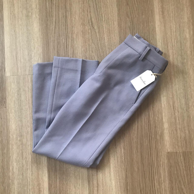 新品タグ付　スティーブンアラン　color straight trousers | フリマアプリ ラクマ