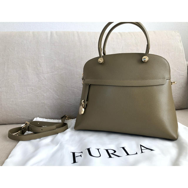 セール！新品✳︎furla piper mサイズ