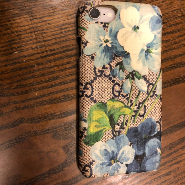 Gucci - iPhone7,8カバー の通販