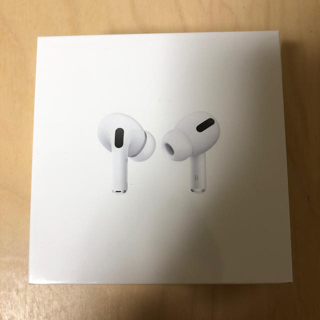 AirPods pro 新品未使用 シュリンク付き - ヘッドフォン/イヤフォン