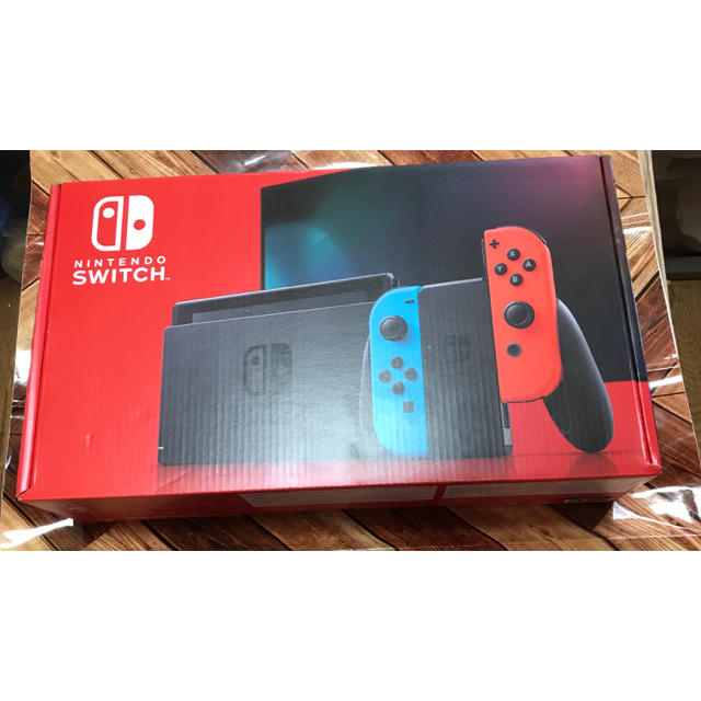 ★新品　未開封　NINTENDO Switch ネオン　人気　プレゼント　ゲーム