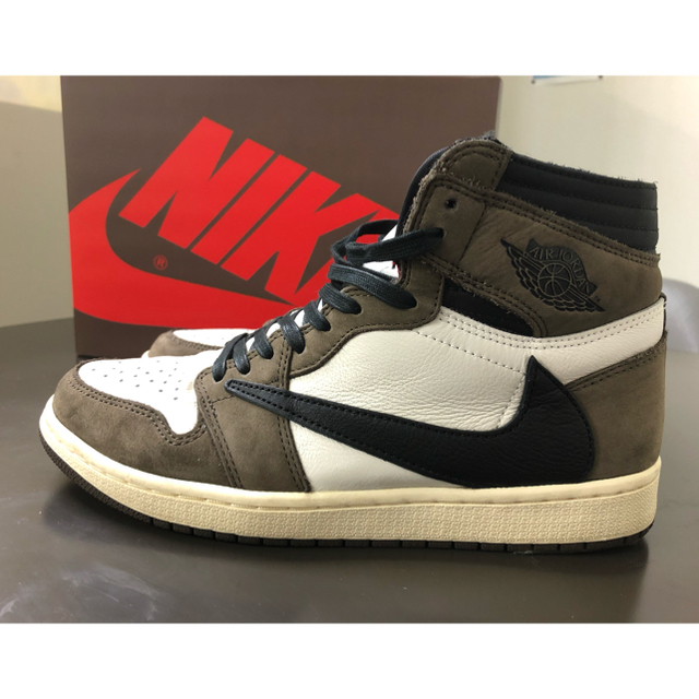 NIKE(ナイキ)のAIRJORDAN1 OG トラヴィス スコット NIKE エアジョーダン1  メンズの靴/シューズ(スニーカー)の商品写真