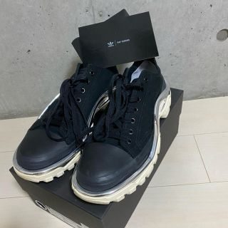 ラフシモンズ(RAF SIMONS)の27.5〜28㎝の方向け　デトロイトランナー　adidas ラフシモンズ(スニーカー)