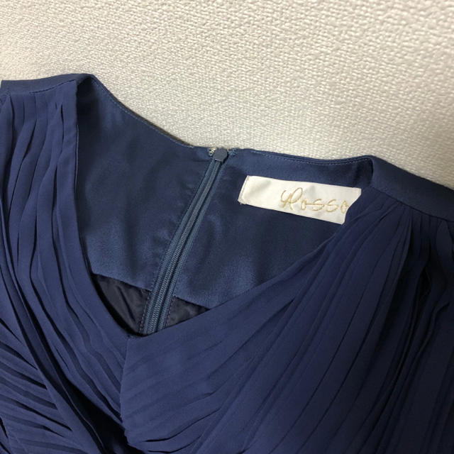 ROSSO(ロッソ)のROSSO プリーツドレープドレス レディースのフォーマル/ドレス(ミディアムドレス)の商品写真