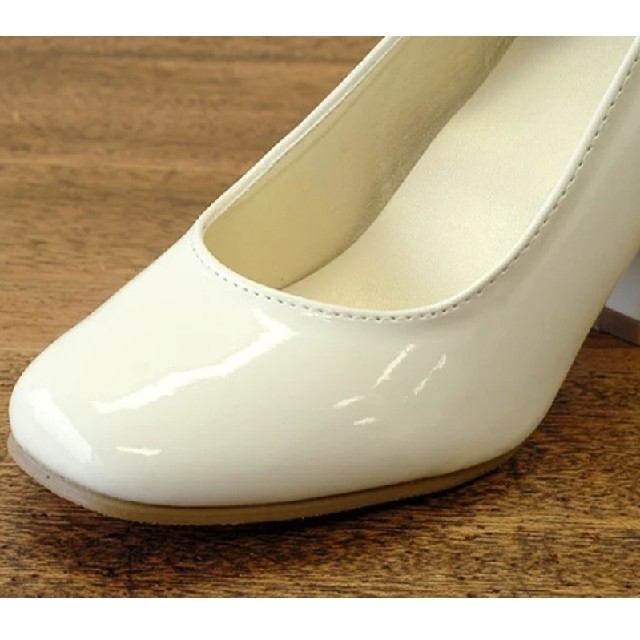 エナメルパンプス レディースの靴/シューズ(ハイヒール/パンプス)の商品写真