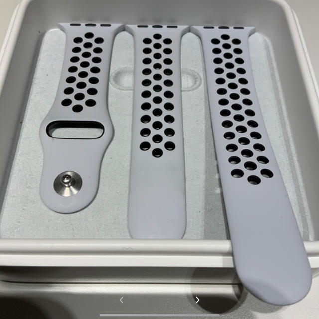 Apple Watch(アップルウォッチ)の(純正品) Apple Watch 38mm NIKE バンド メンズの時計(ラバーベルト)の商品写真