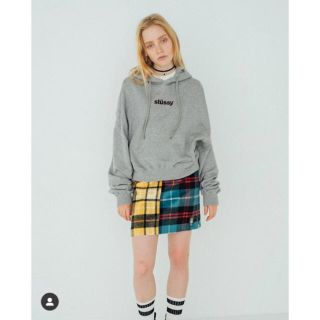 ステューシー(STUSSY)のstussy チェックスカート(ひざ丈スカート)