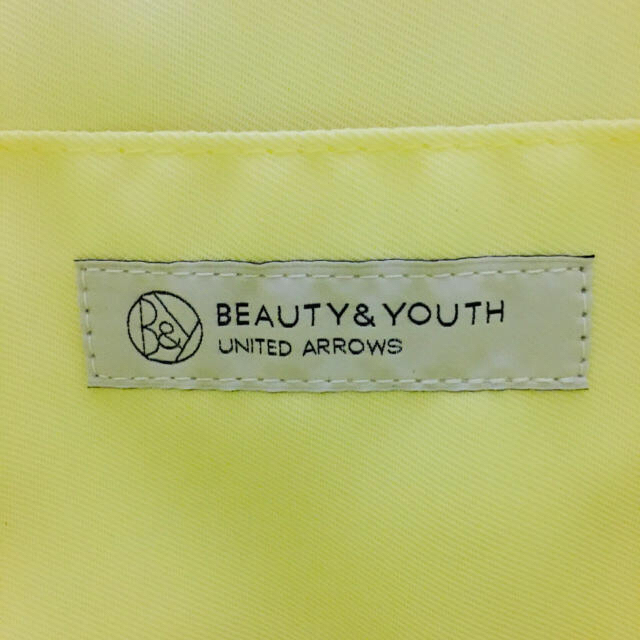 BEAUTY&YOUTH UNITED ARROWS(ビューティアンドユースユナイテッドアローズ)のユナイテッドアローズ　クラッチバッグ　レオパード　新品 レディースのバッグ(クラッチバッグ)の商品写真