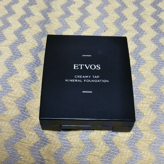 ETVOS(エトヴォス)のエトヴォス クリィーミータップミネラルファンデーション ナチュラル コスメ/美容のベースメイク/化粧品(ファンデーション)の商品写真