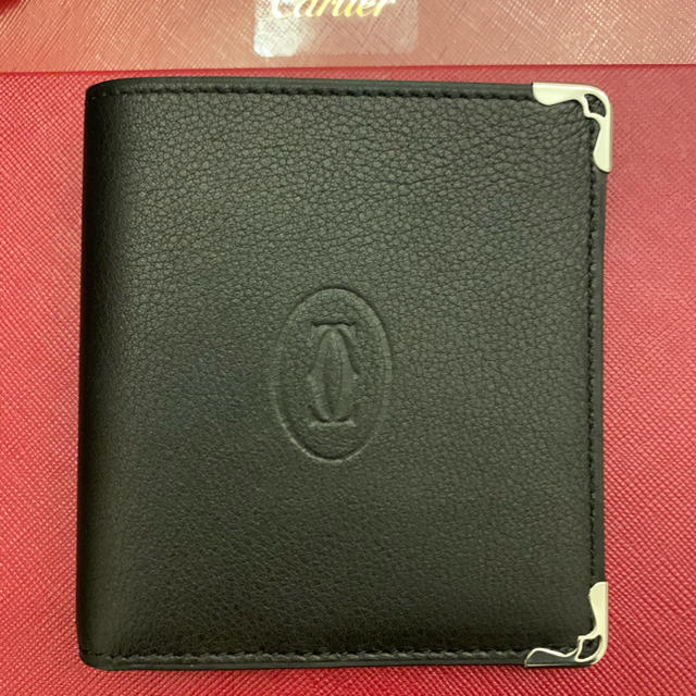 新品未使用　カルティエ　Cartier    二つ折り　財布