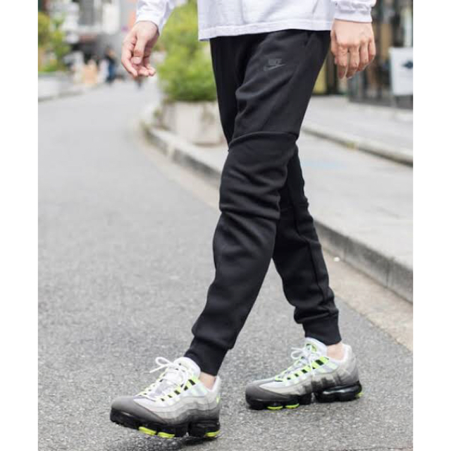 新品 nike テックフリース ジョガー パンツ