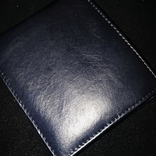 【最終値下げ】イタリアンレザー 二つ折り財布 ネイビー(折り財布)