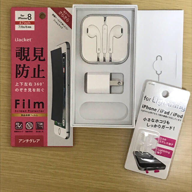 iPhone(アイフォーン)のiPhone6／64GB ゴールド　本体のみ-1500円対応 スマホ/家電/カメラのスマートフォン/携帯電話(スマートフォン本体)の商品写真