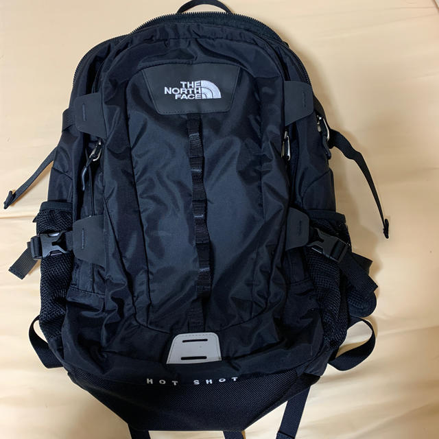 THE NORTH FACE HOT SHOT 26L