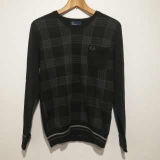 フレッドペリー(FRED PERRY)のフレッドペリー Vネック ニット ブラック(ニット/セーター)