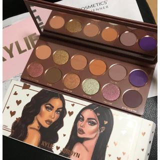 カイリーコスメティックス(Kylie Cosmetics)の kyliecosmetics アイシャドウ 12色(アイシャドウ)