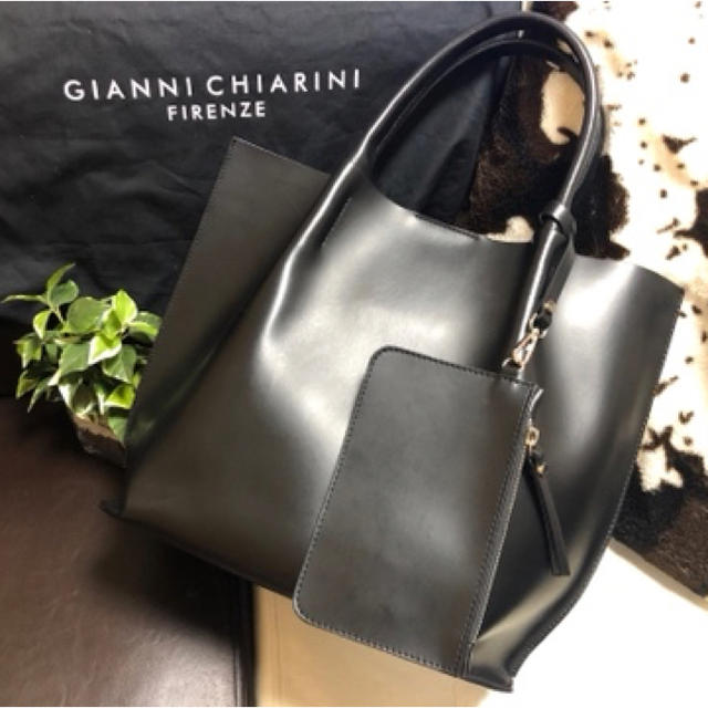 GIANNI CHIARINI/ジャンニキアリーニ 定番トートバッグ ブラック 人気