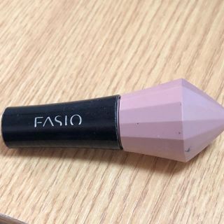 ファシオ(Fasio)のFasio リキッドアイカラー ベージュ(アイシャドウ)