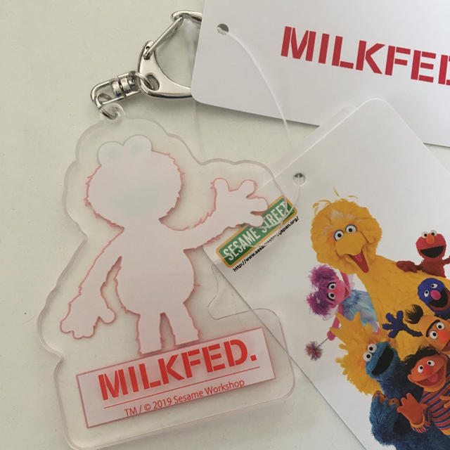 MILKFED.(ミルクフェド)のMILKFED.セサミストリートコラボ　アクリルキーホルダー エンタメ/ホビーのおもちゃ/ぬいぐるみ(キャラクターグッズ)の商品写真