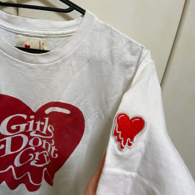 GDC(ジーディーシー)のGirls Don't Cry Tシャツ レディースのトップス(Tシャツ(半袖/袖なし))の商品写真