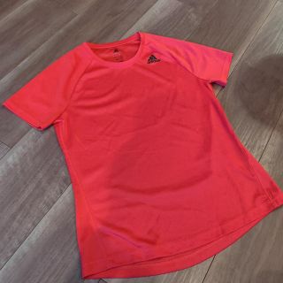 アディダス(adidas)のレディース　Tシャツ　トレーニングウェア(ウェア)