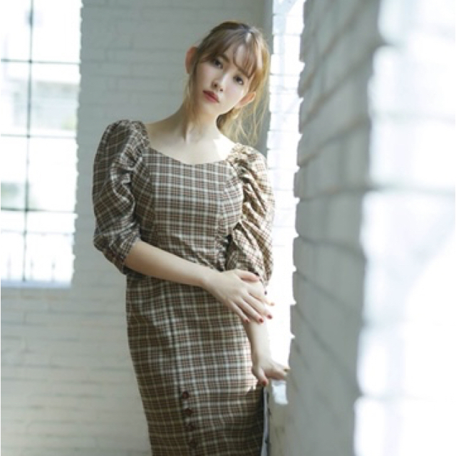 Herlipto Off The Shoulder Plaid Dress | www.mulgruvis.com