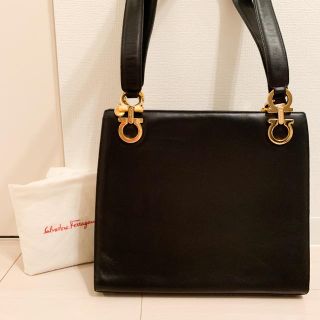 フェラガモ(Ferragamo)のフェラガモ◆ガンチーニ◆ショルダーバッグ(ショルダーバッグ)