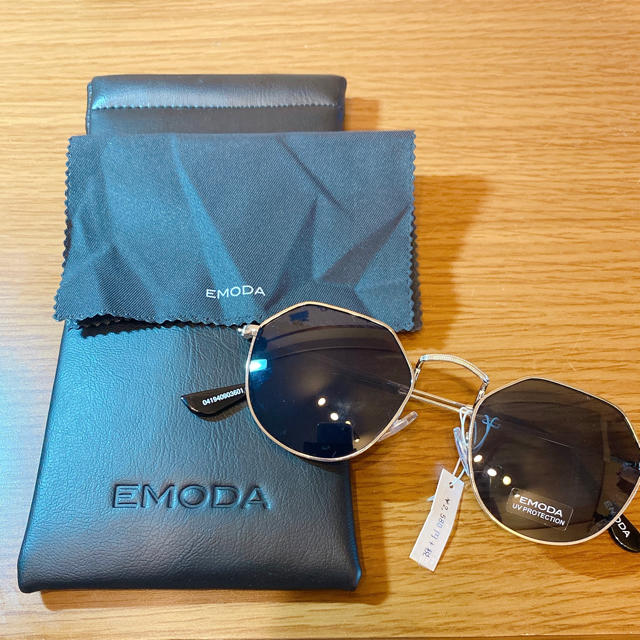 EMODA(エモダ)のミニー様専用 レディースのファッション小物(サングラス/メガネ)の商品写真