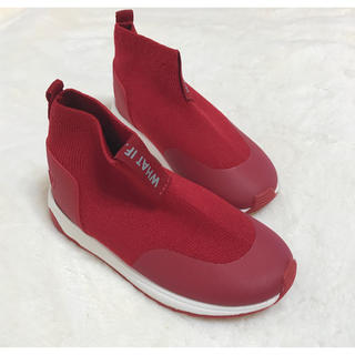 ザラキッズ(ZARA KIDS)のZARA Baby 赤　靴　14.5センチ　美品(スニーカー)