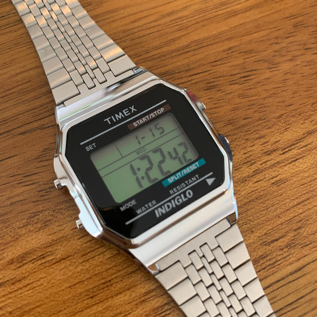 TIMEX(タイメックス)のたんぽぽ様専用　TIMEX クラシック　シルバー レディースのファッション小物(腕時計)の商品写真